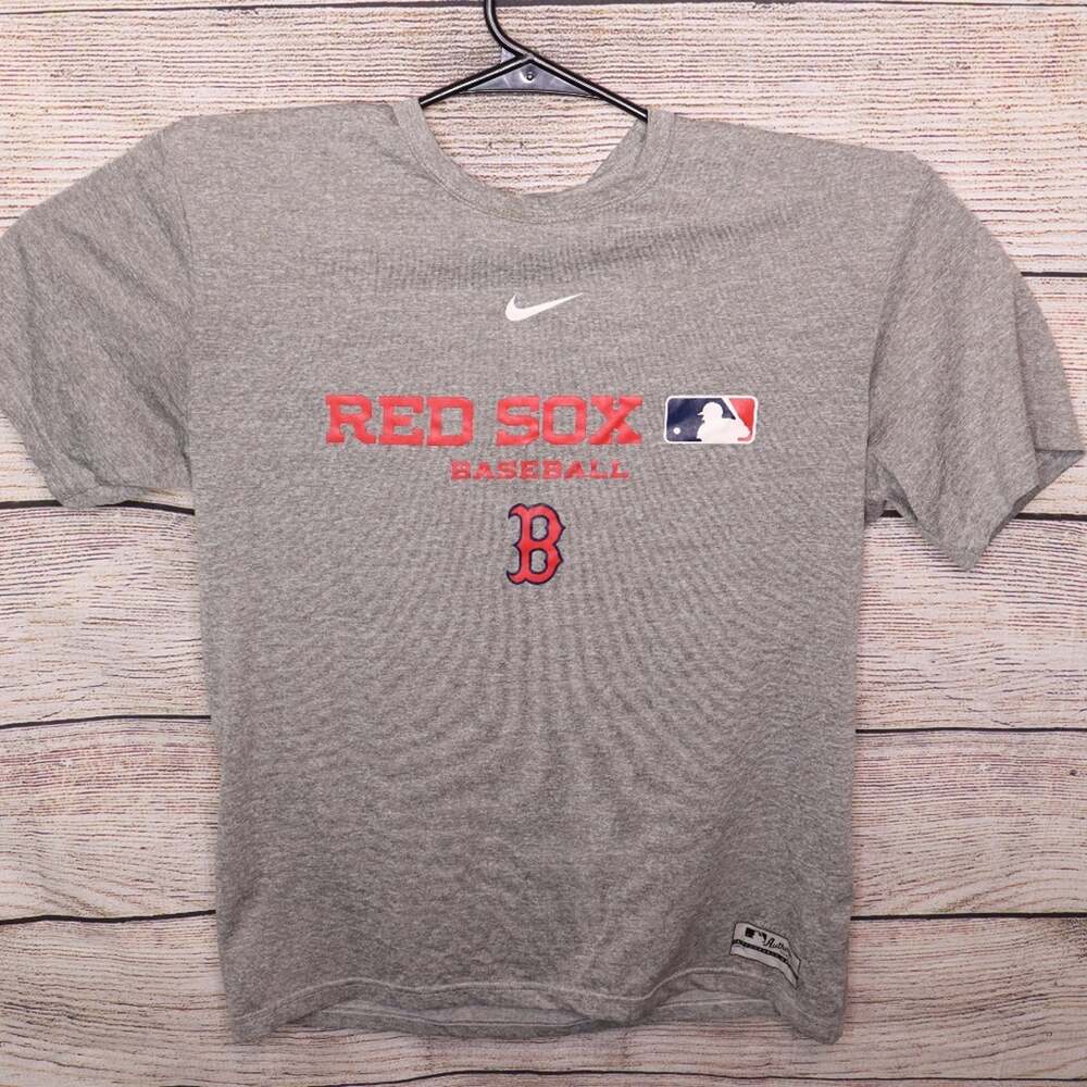 Nike MLB Boston Red Sox Shirt Size Medium